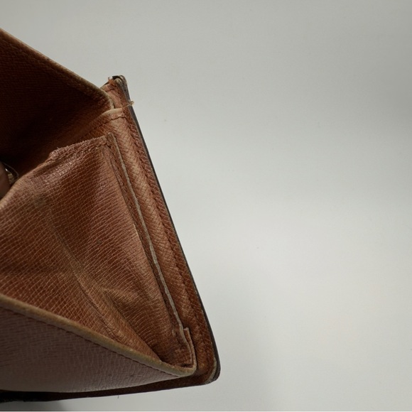 Louis Vuitton Vintage Bi-Fold Marco Wallet | Brown Monogram | Used | Mens | - Picture 15 of 16